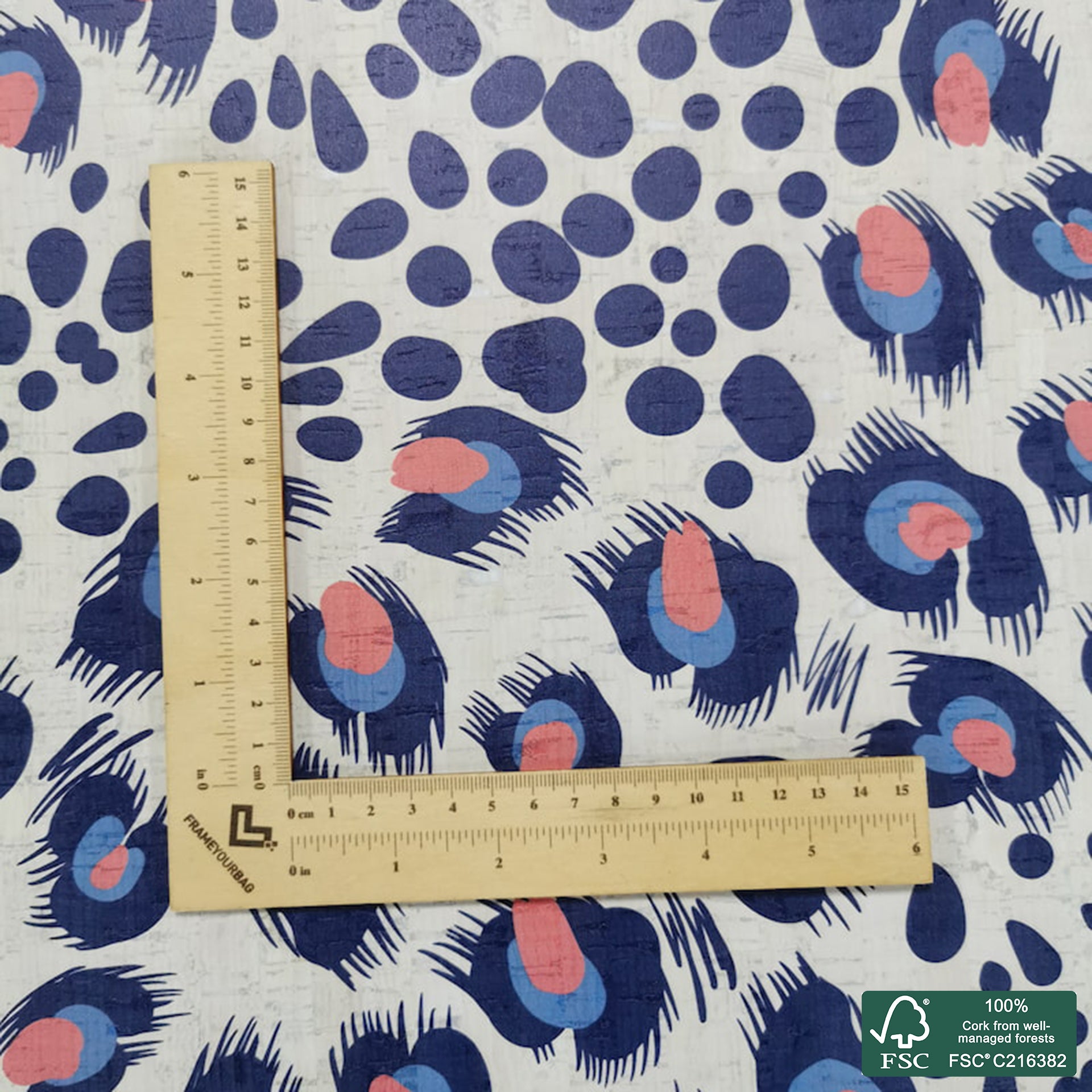 Leopard printed pattern on white cork fabric (192)