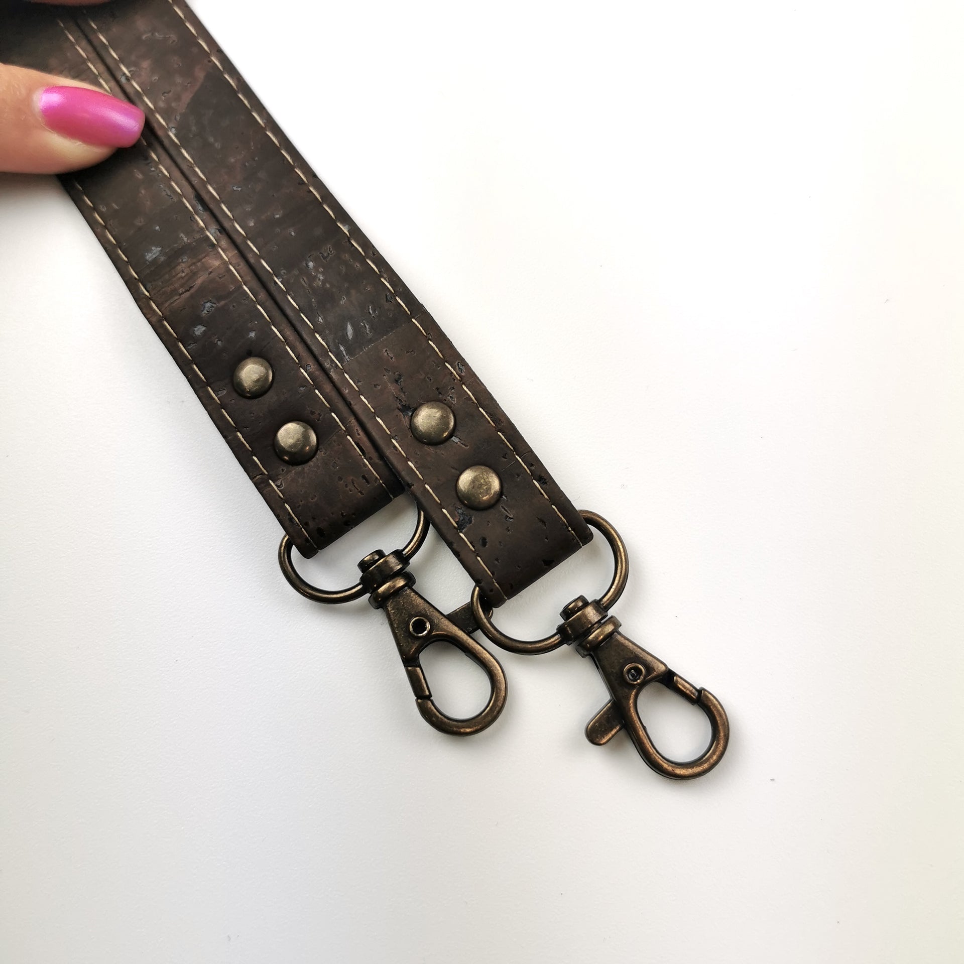 Brown cork handbag handle with PU 120 cm x 18 mm with antique brass hook