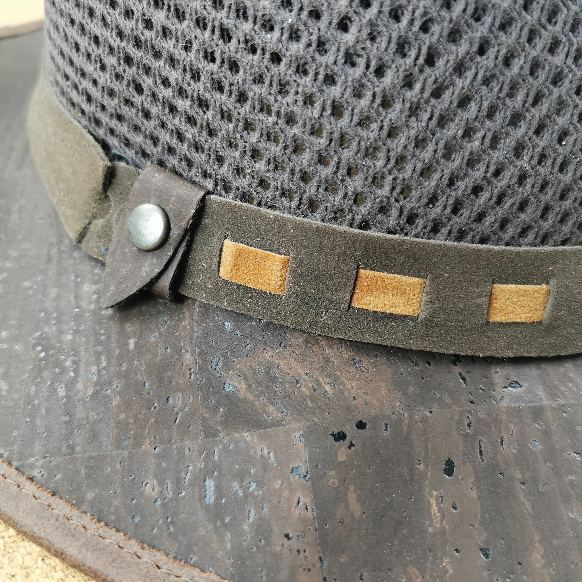 Brown cork hat with net and brown lace