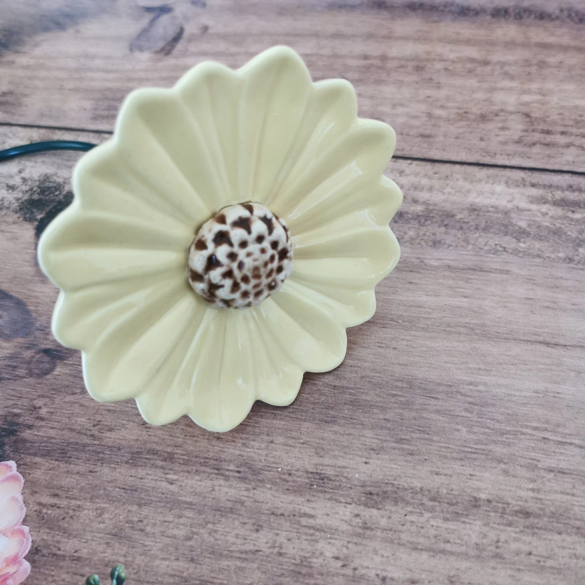 Gerbera ceramic flower