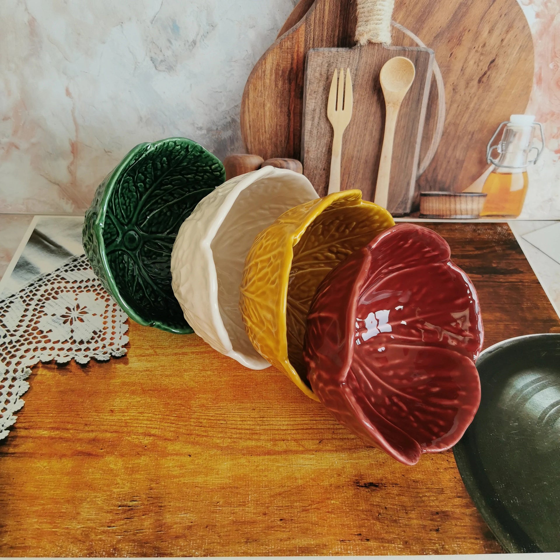 Ceramic portuguese cabbage bowl