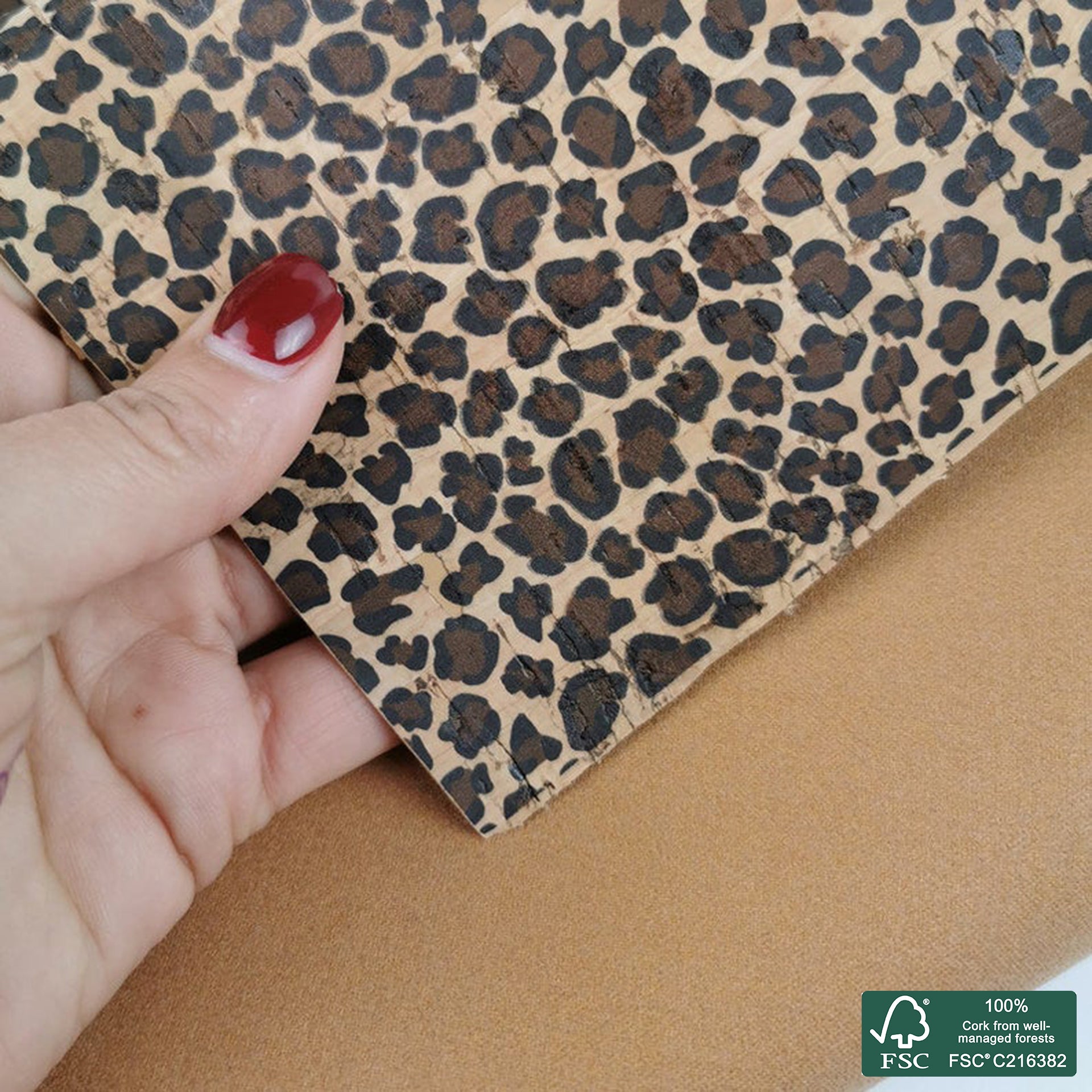 Leopard printed pattern on natural cork fabric (23)