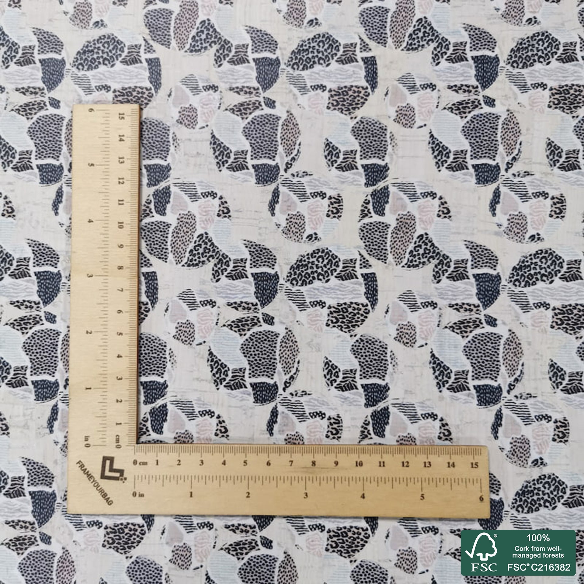 Leopard printed pattern on white cork fabric (153)