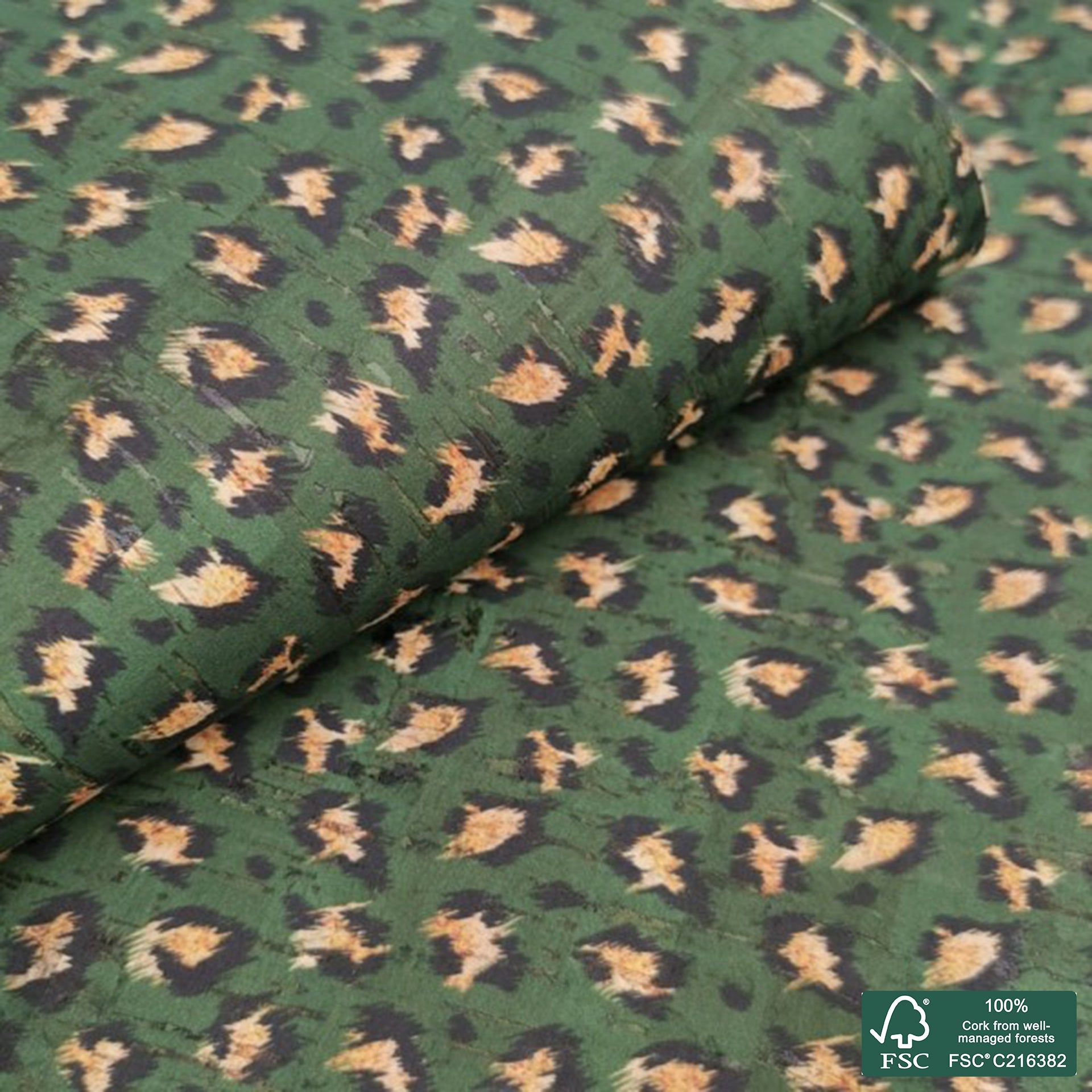 Leopard printed pattern on natural cork fabric (161)