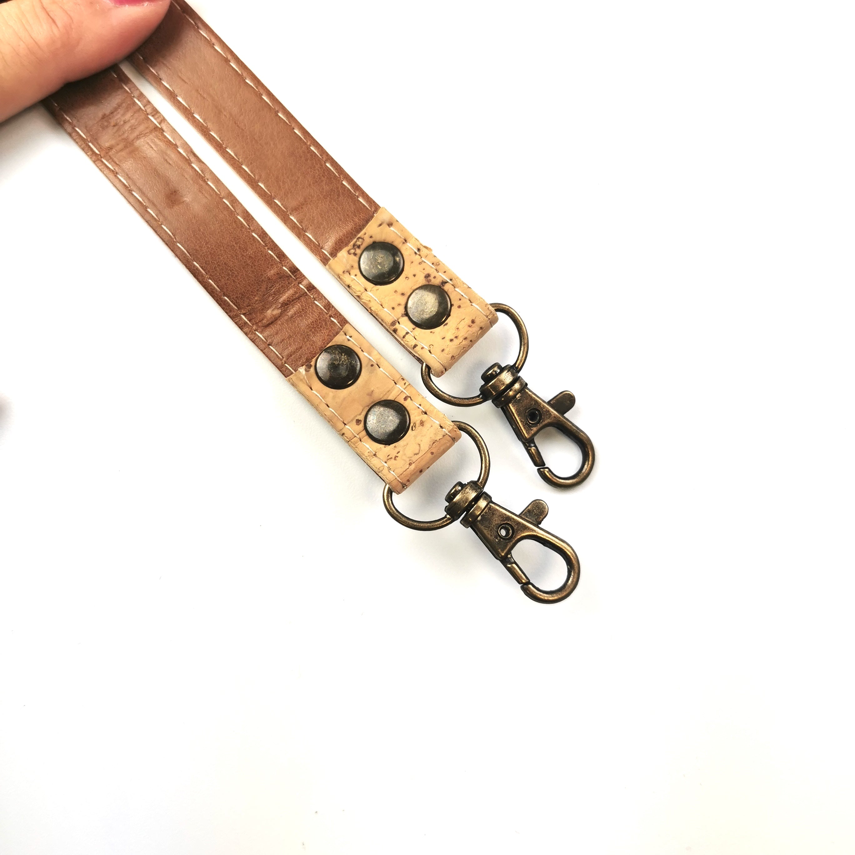 Natural cork handbag handle with PU 120 cm x 18 mm with antique brass hook