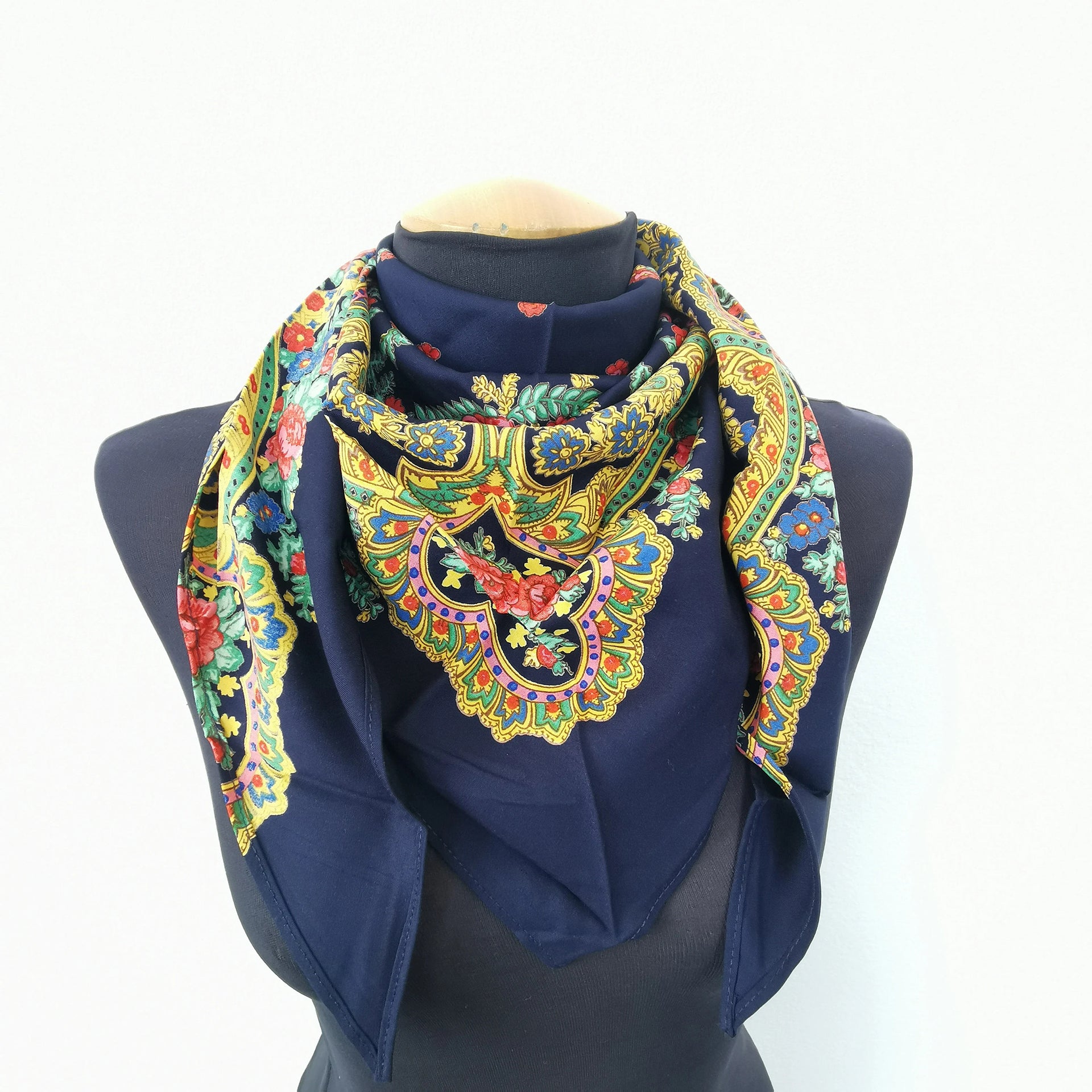 Portuguese Folk Pashmina