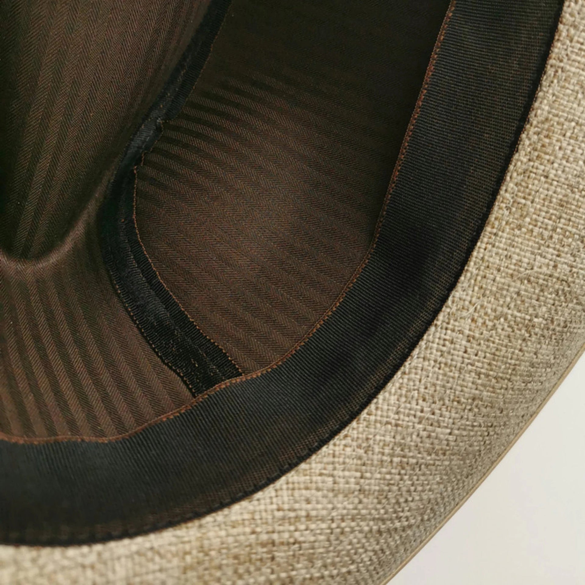 Natural cork hat with brown braided lace