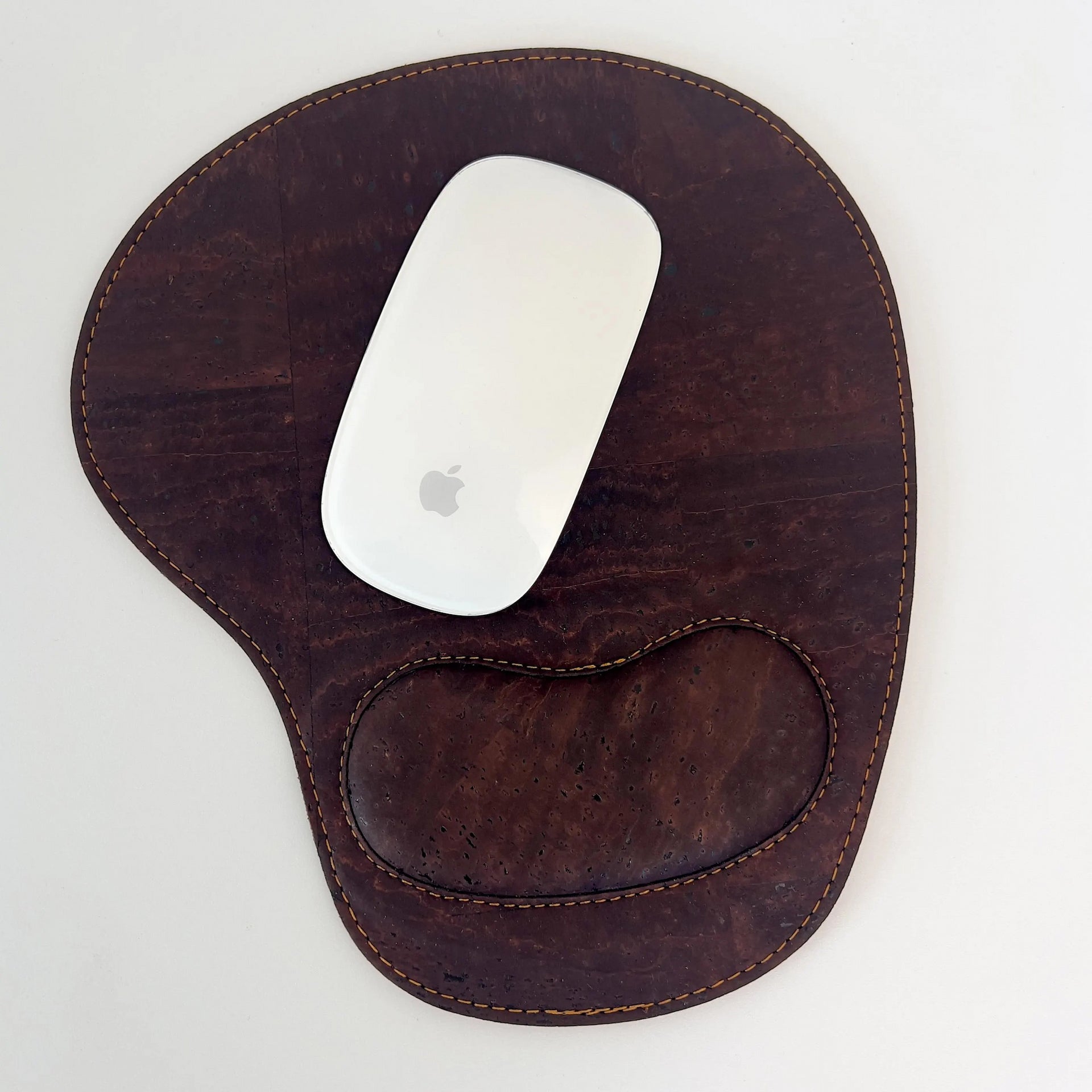 Cork ergonomic mouse pad with wrist support