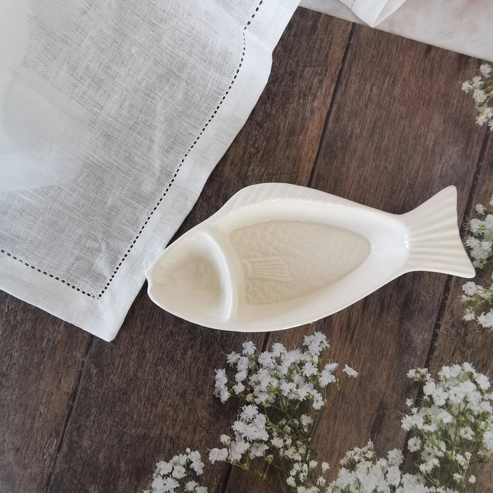 Ceramic fish shape portuguese olive plate