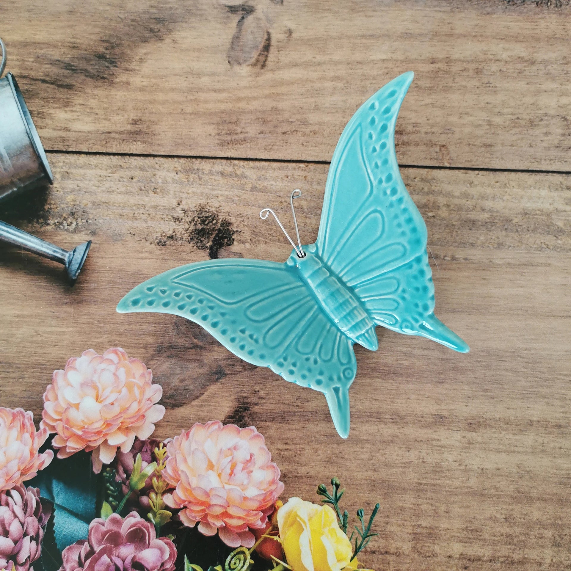 Ceramic small butterfly pink color