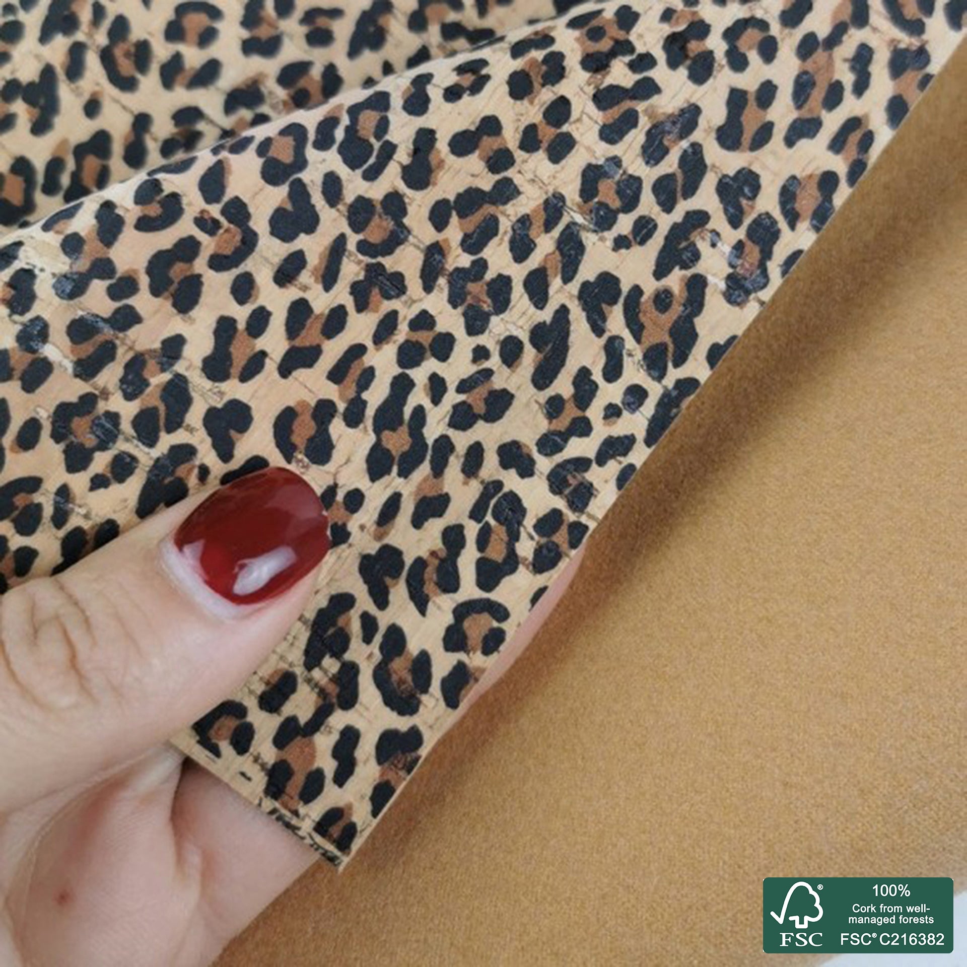 Leopard printed pattern on natural cork fabric (23.5)